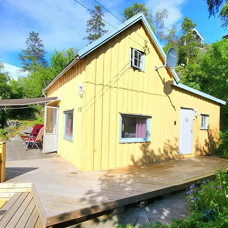 Ocean Side House, Sea View, Free Parking !