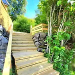 Ocean Side House, Sea View, Free Parking ! טרונדהיים